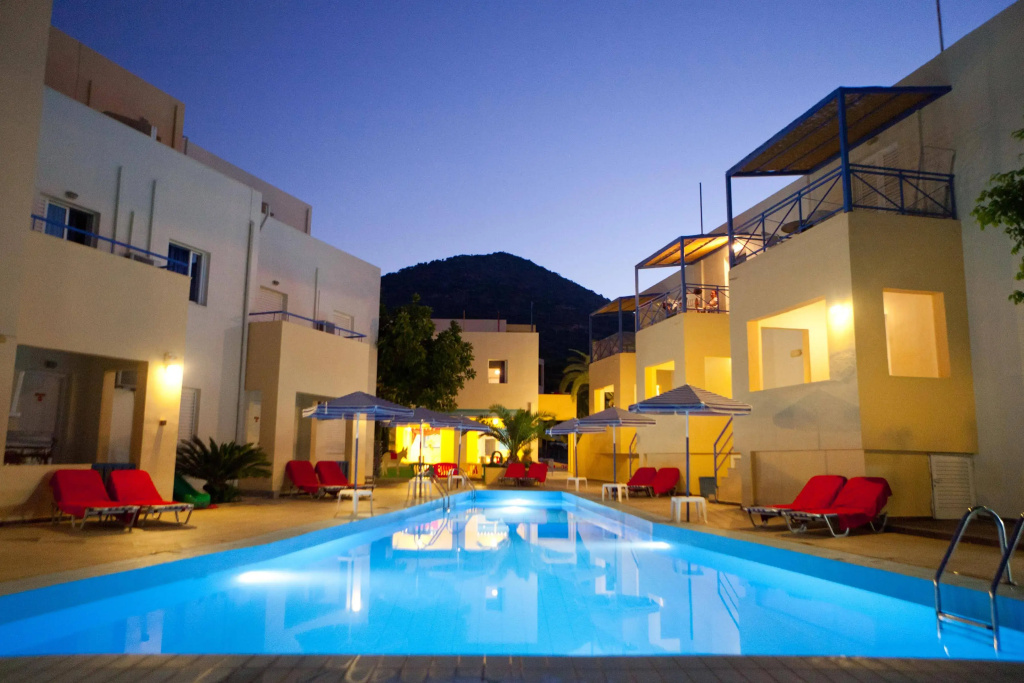 Blue Horizon Apartments