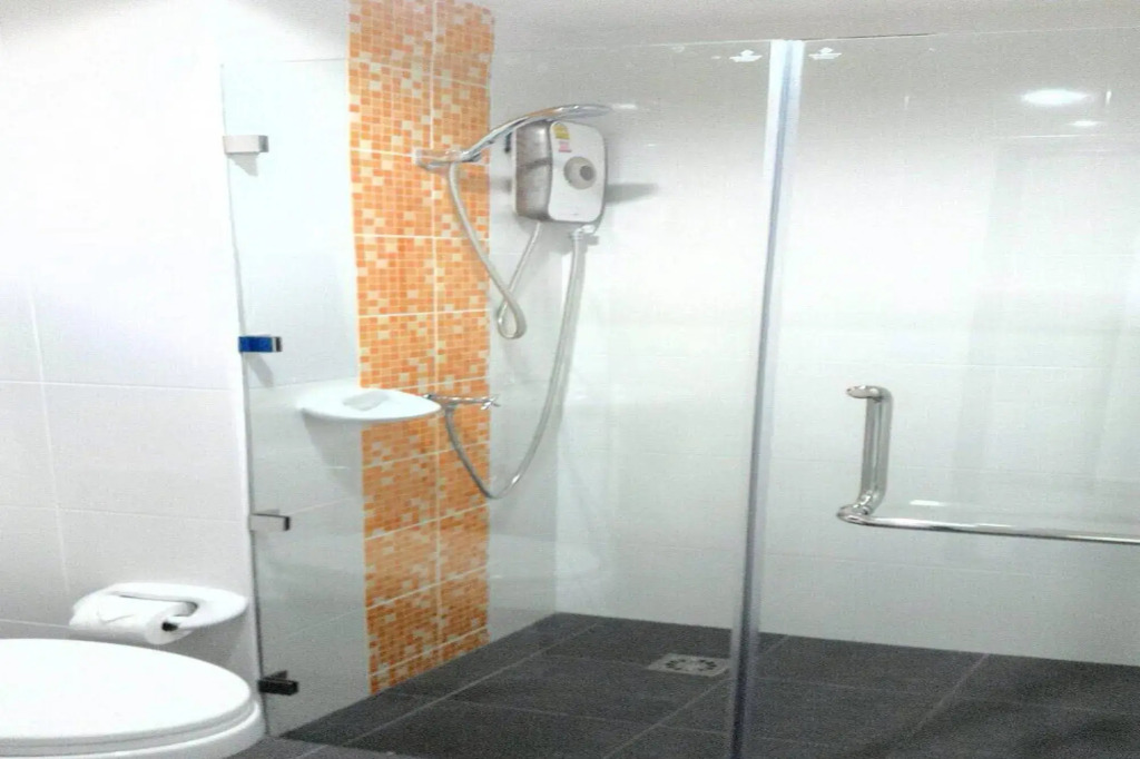 Laong Residence