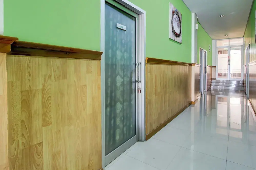 Hotel O Jalan Slamet Riyadi Near Bandara Adi Soemarmo Formerly Amanah Sejahtera