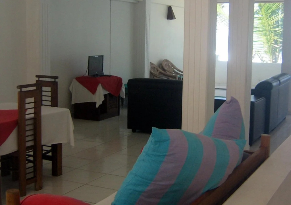 Royal Beach Hotel Hikkaduwa