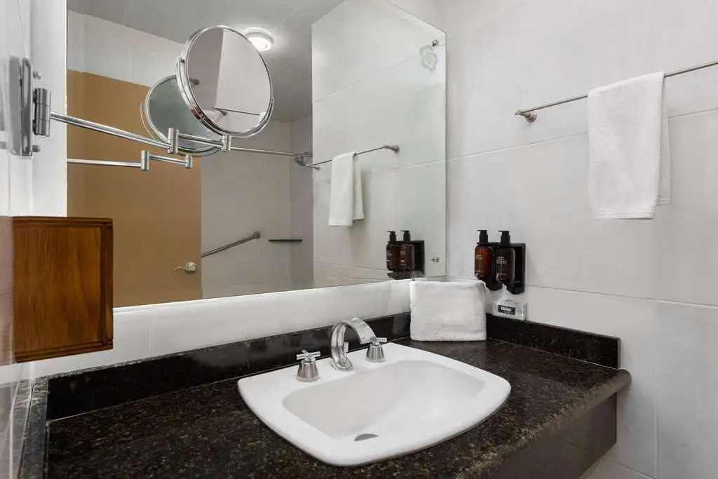 Howard Johnson by Wyndham Toluca