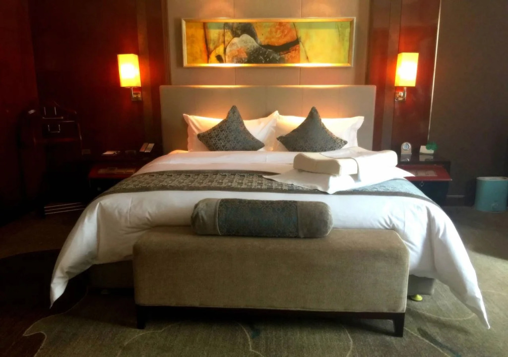 Sapphire Hotel
