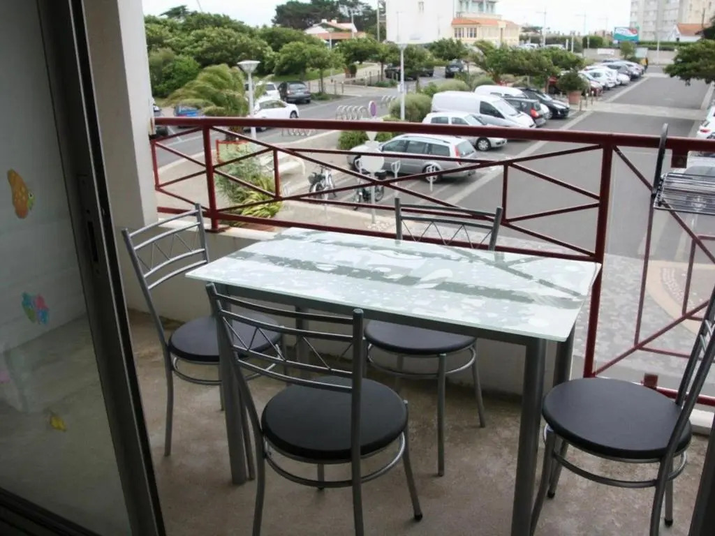 Appartement Saint-Hilaire-de-Riez, 1 pièce, 4 personnes - FR-1-426-330