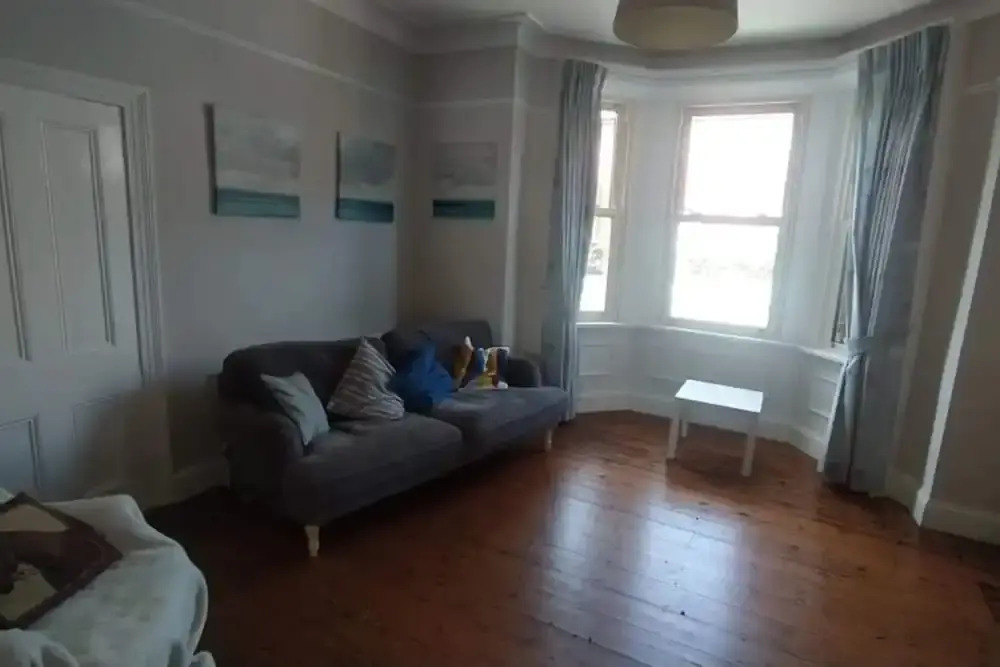 Spacious 4 Bedroom Home in Drumcondra