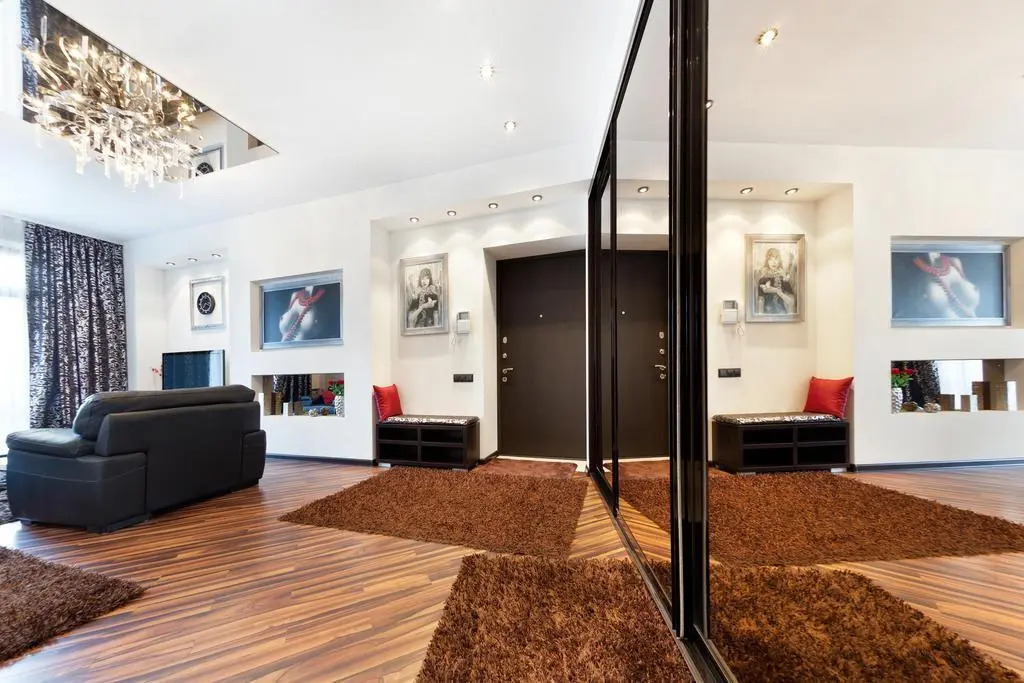 Alex Apartments