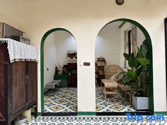 Old Street Homestay