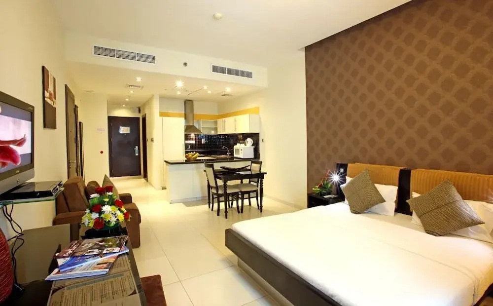 First Royal Hotel Apartment