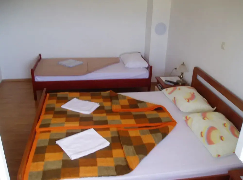 Apartments Bionda Senj