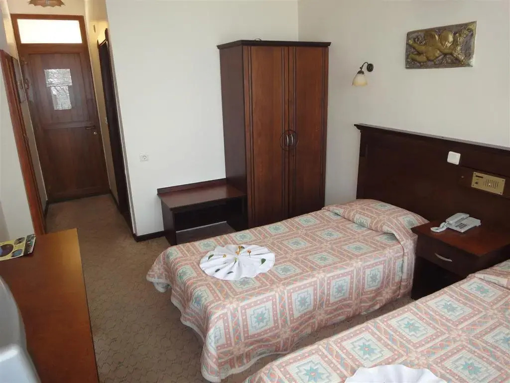 Hotel Golmar Beach