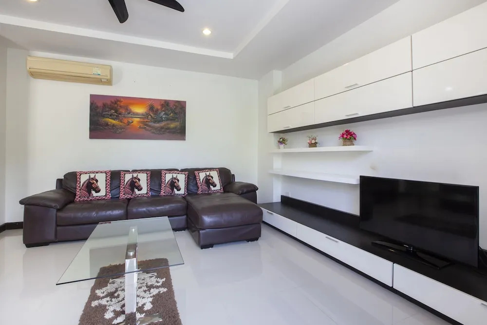 Pool Villa 3 Bedrooms Mountain View