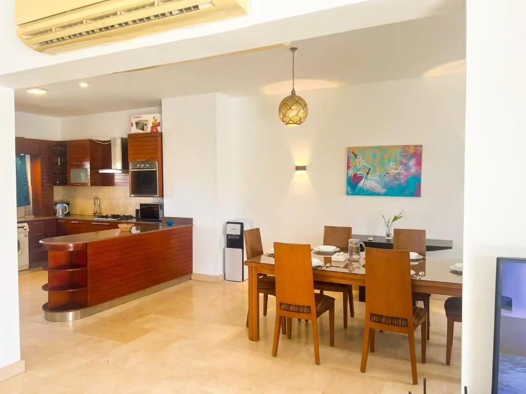 Luxury 4 bedroom villa with a heated pool
