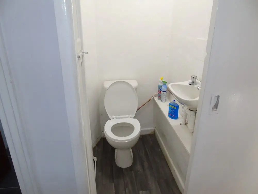 Beautiful 4-Bed Apartment