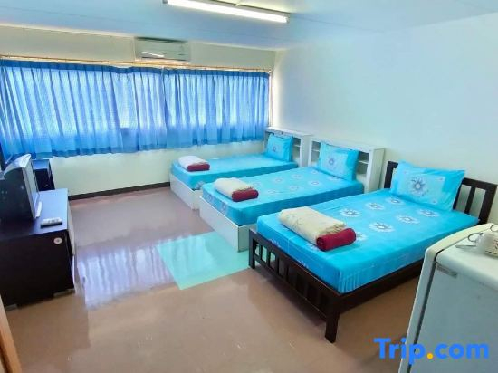 Khunmaiplace Room