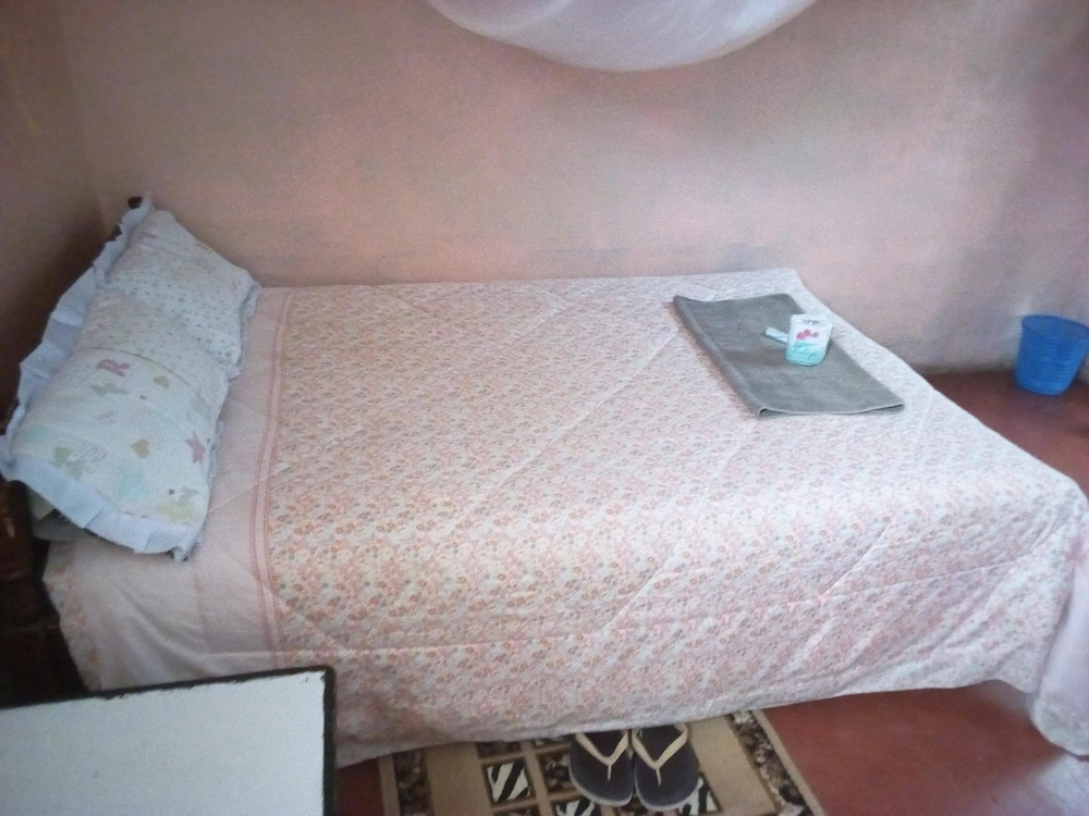 Kyeni Hotel