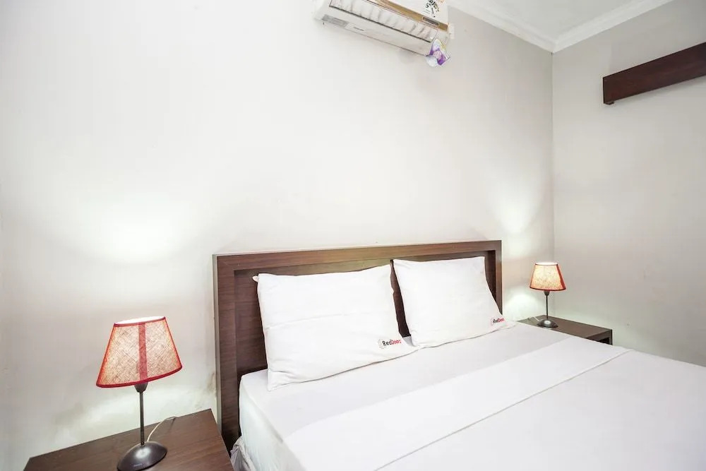 RedDoorz near Ngurah Rai Airport 2