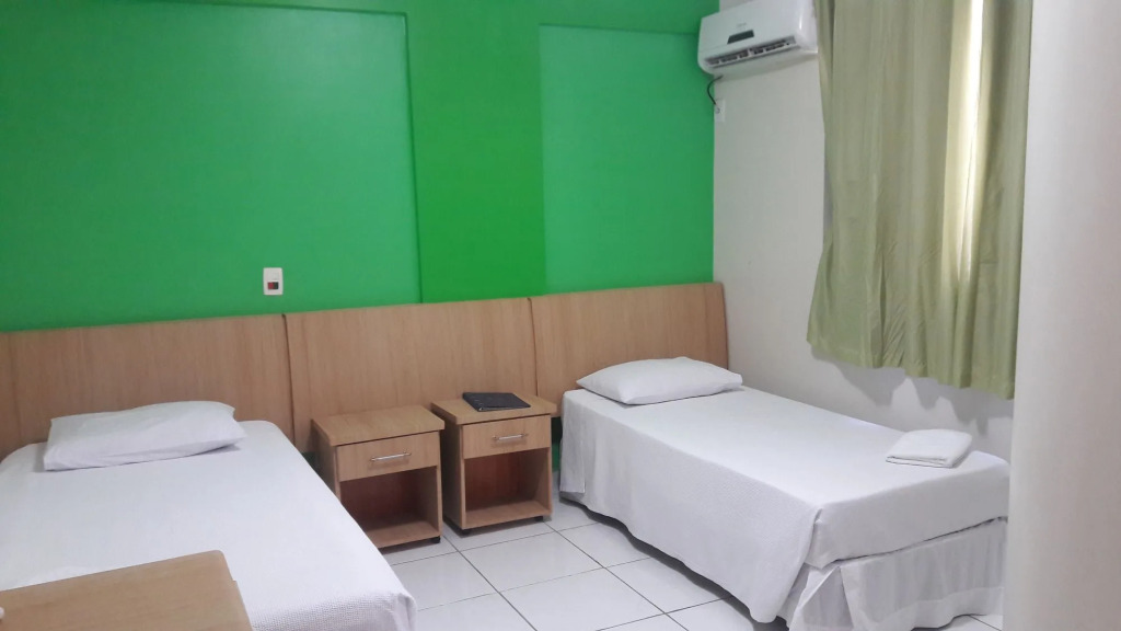 Crystal Plaza Hotel Marista