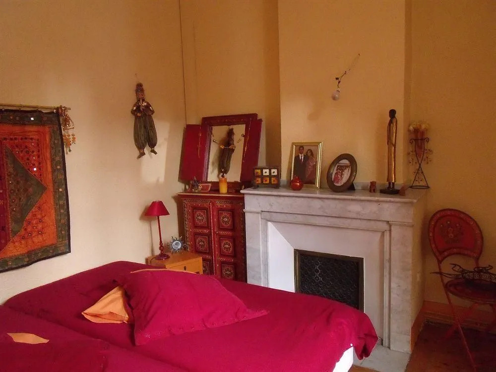 Maison Sans Frontiere