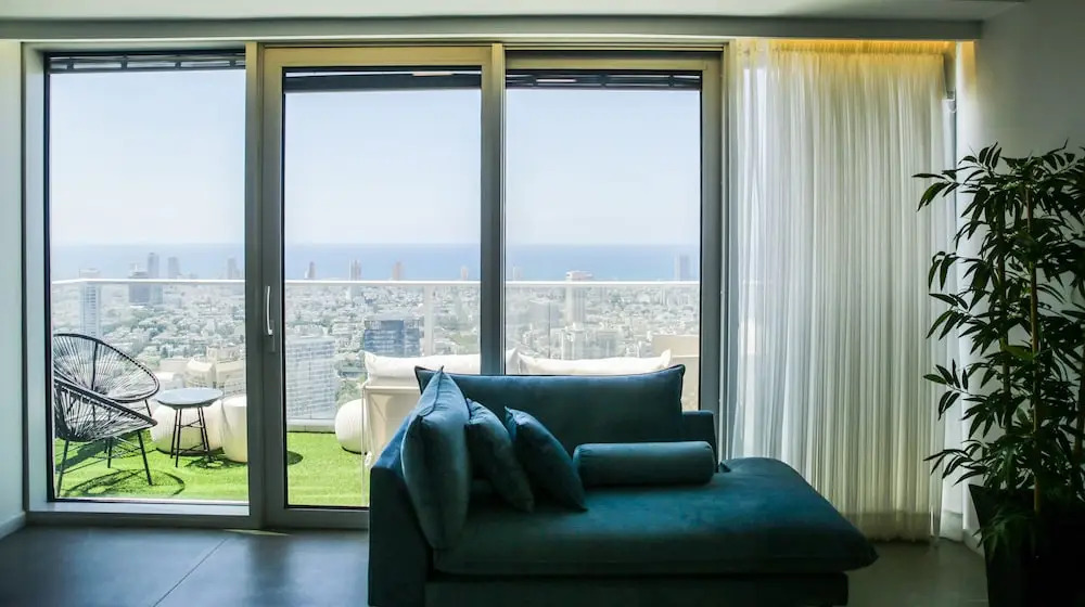 YalaRent Midtown towers TLV