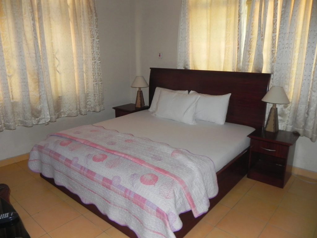 Oriental Hotel North Legon