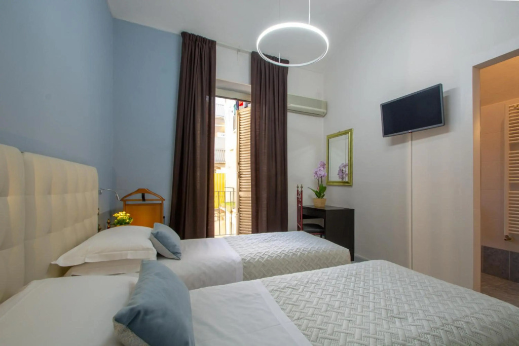 Hotel Italia