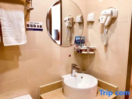 7Days Inn Hotel