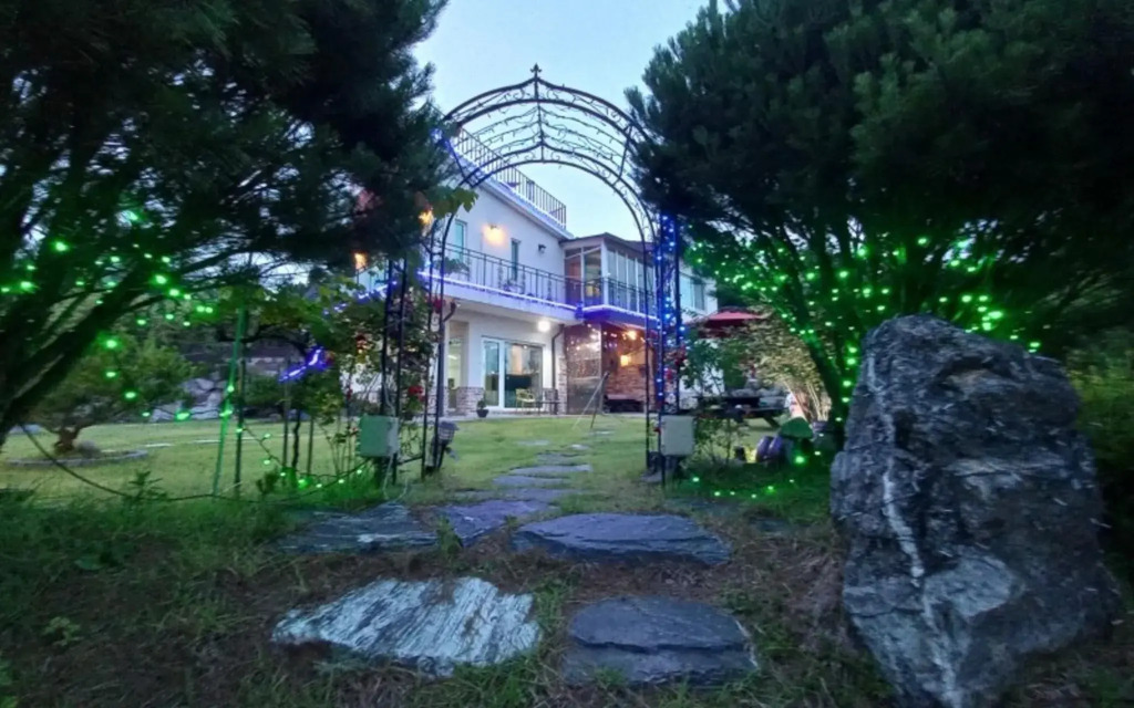 goseong private pension lojel