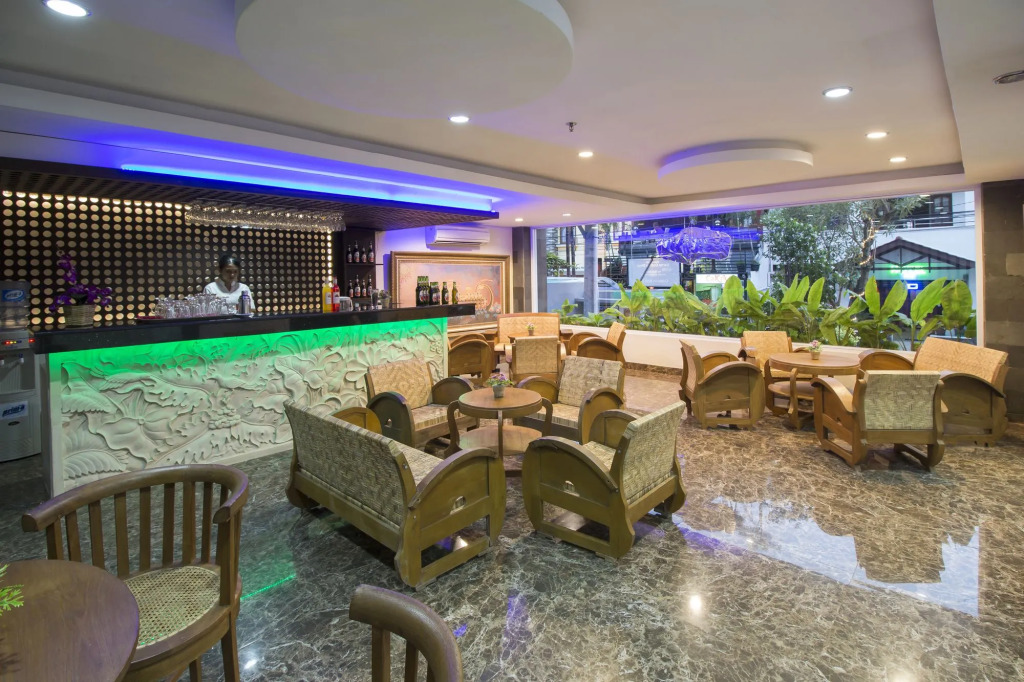 Grand Puri Saron Hotel Yogyakarta