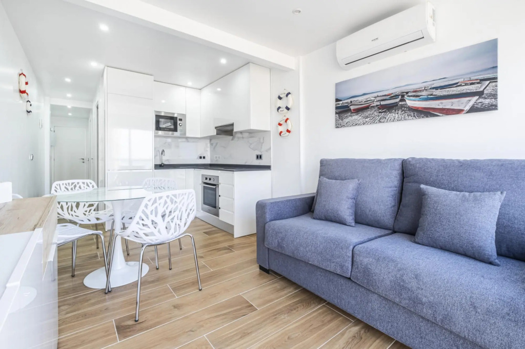 Albatros Deluxe 15-5 Apartment Levante Beach