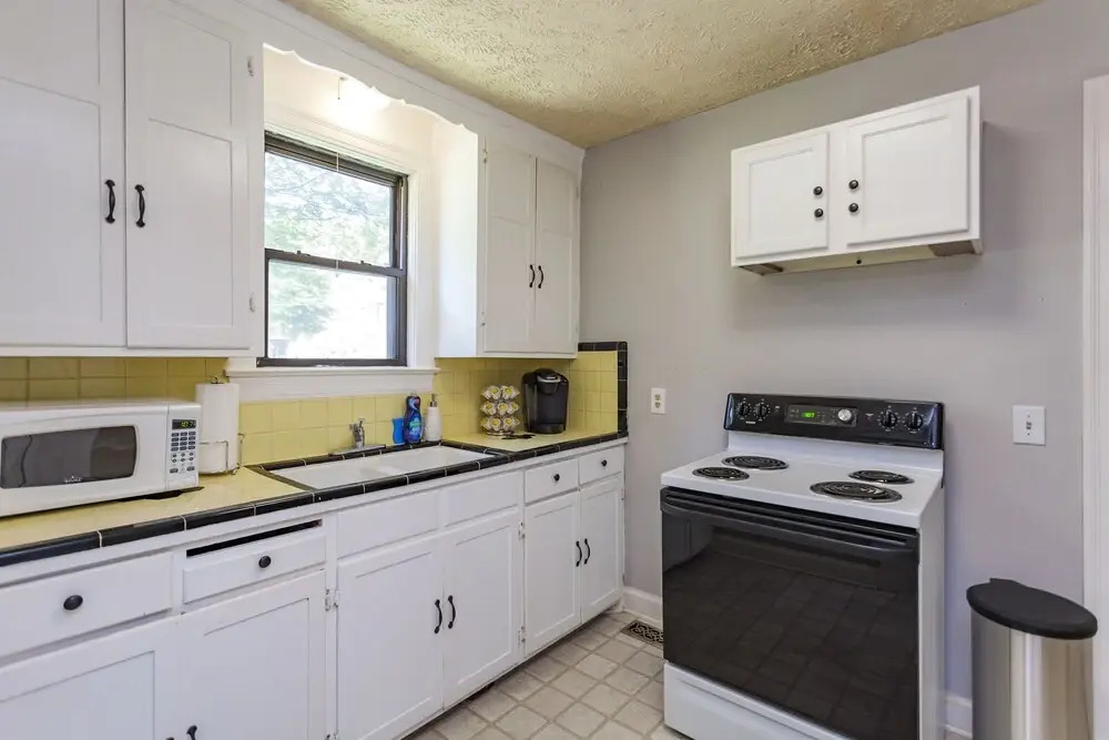 Charming Nashville Cottage - 12 min downtown