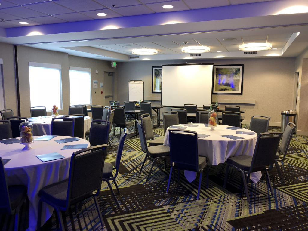 Holiday Inn Express Hotel Sacramento Airport Natomas by IHG