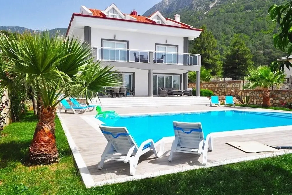 Heights Villa 3B