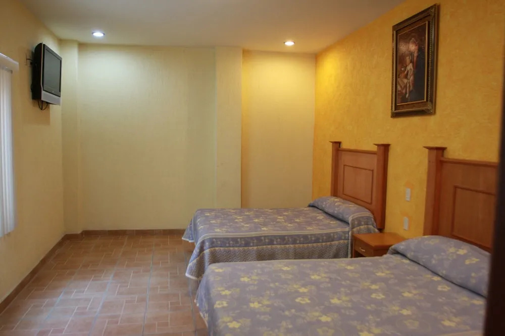 Hotel Genoves