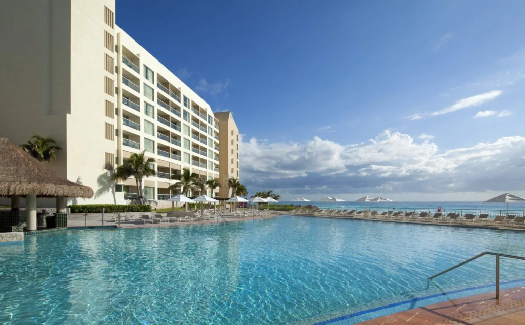 The Westin Lagunamar Ocean Resort Villas & Spa Cancun