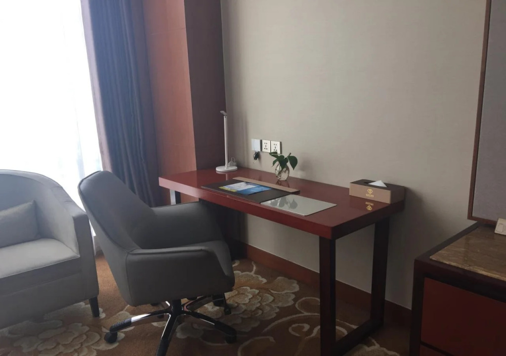 Sapphire Hotel