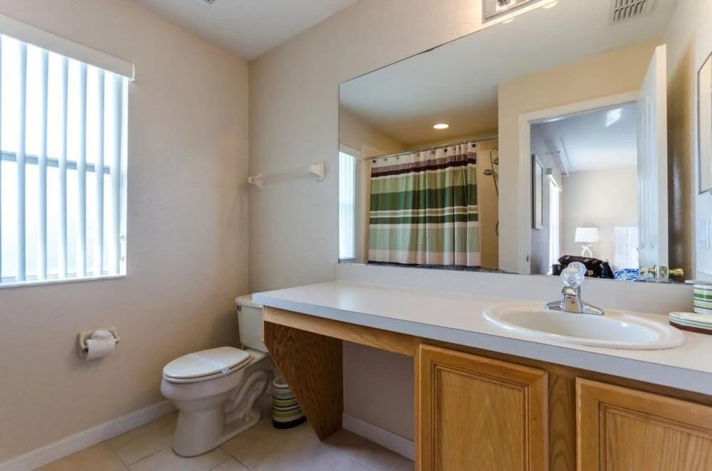 Amazing Townhome! - Regal Palms - 537MA