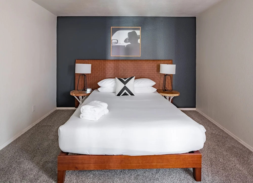 WanderJaunt - Corbin - 2BR - North Scottsdale