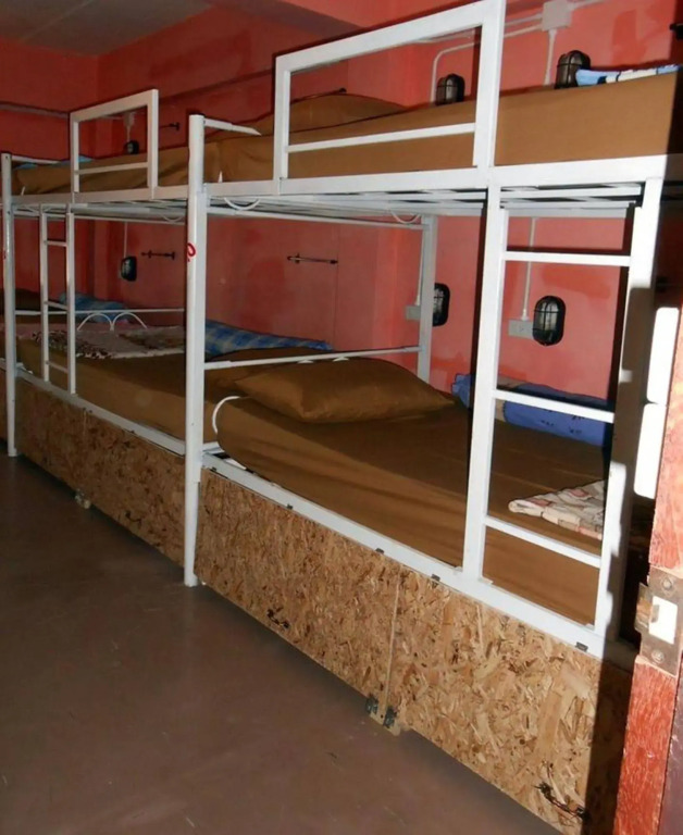 The Living Place 1 - Hostel