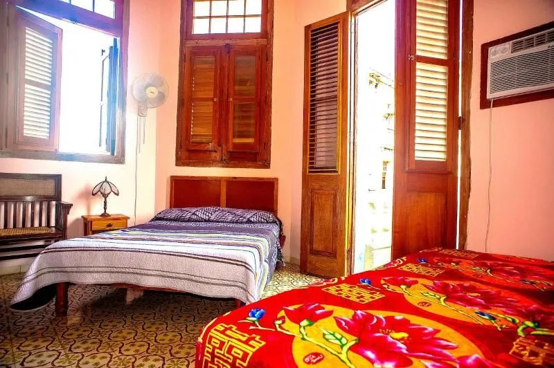 Hostal Balcones Villegas
