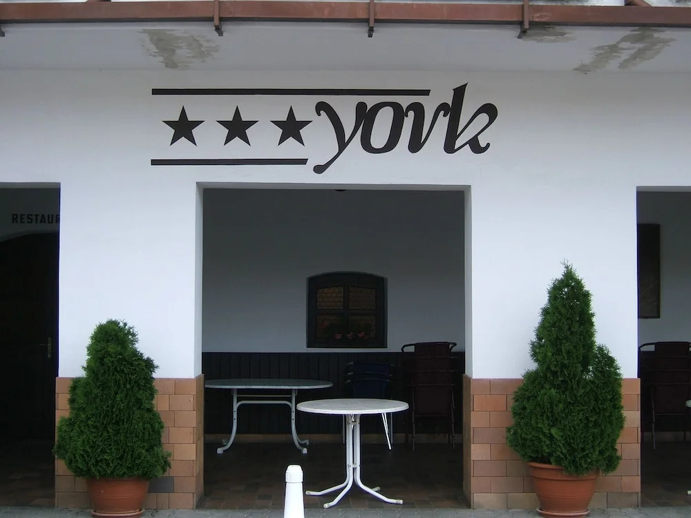 Hotel YORK