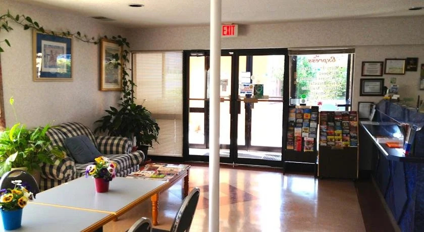 Economy Inn Express