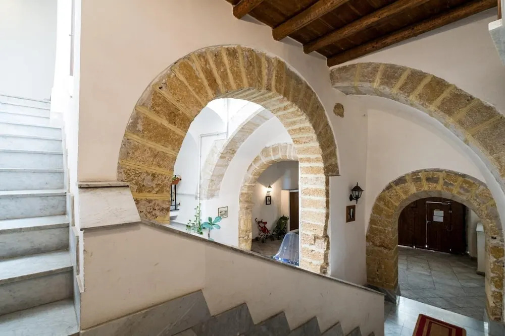 B&B Addauru