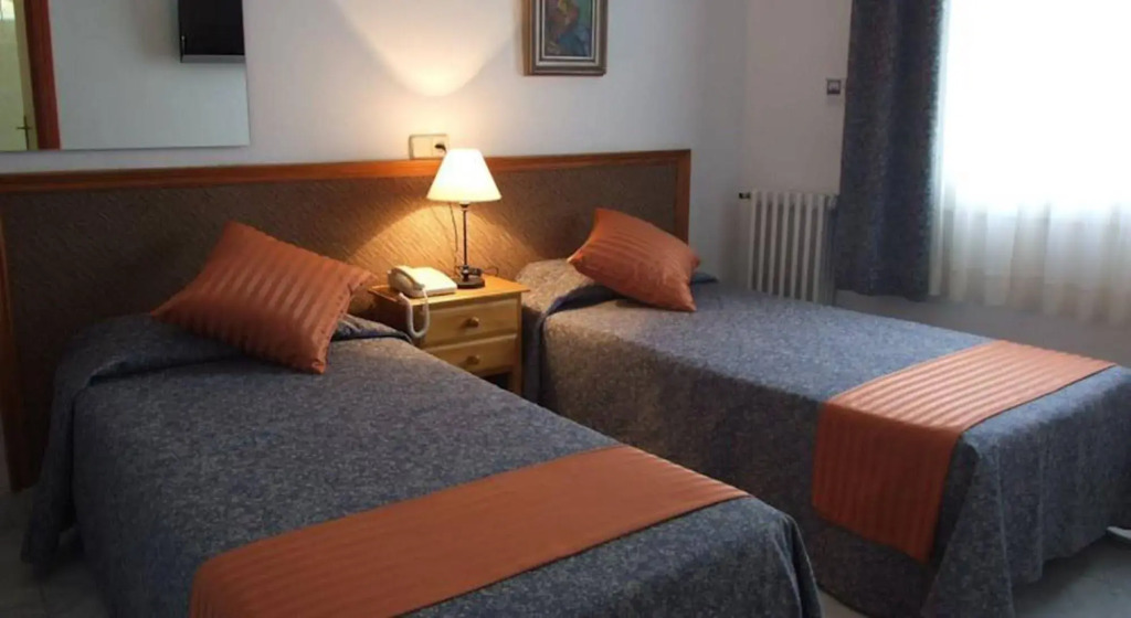 Hotel Montserrat