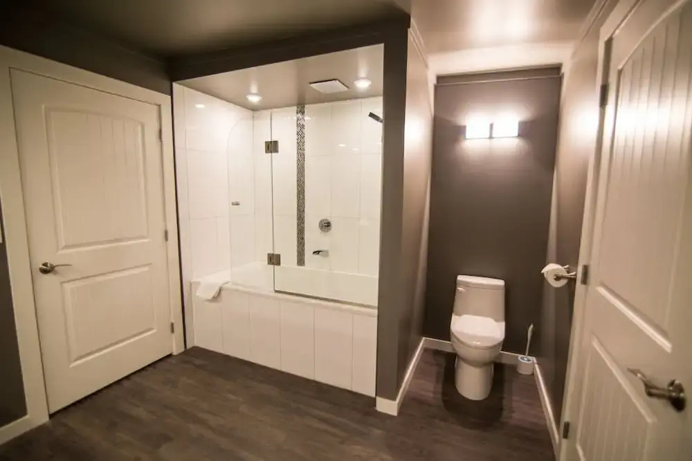 Clipperton Suite by Revelstoke Vacations