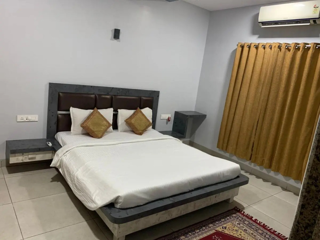 Ruturaj Inn