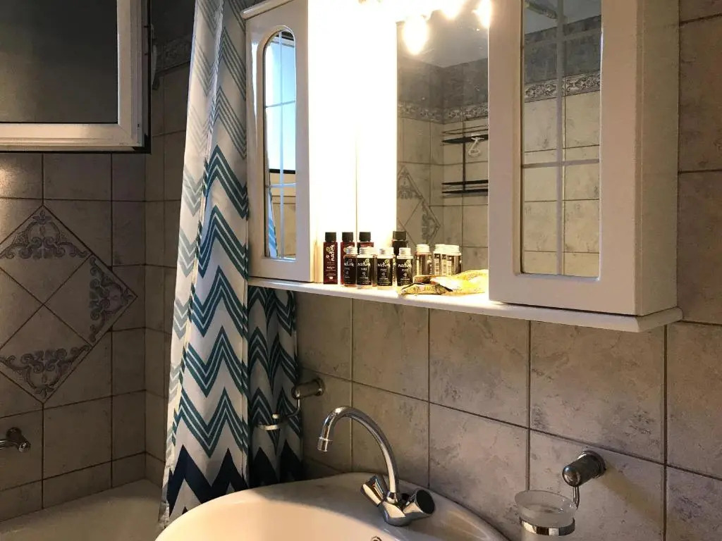 D & K Guest House