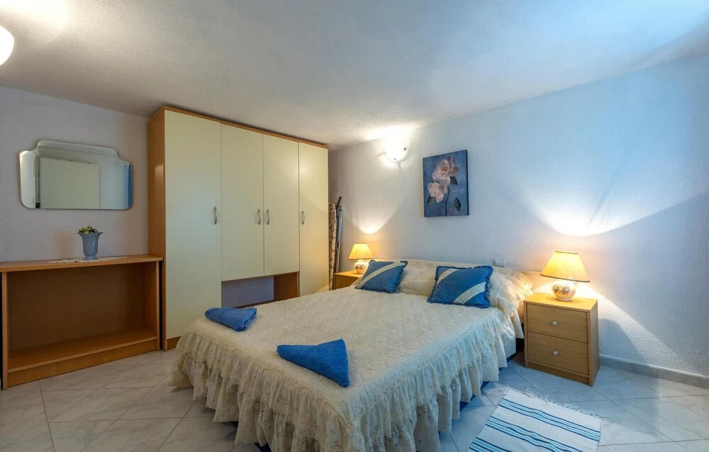 Amazing Home in Sucuraj With Wifi and 1 Bedrooms