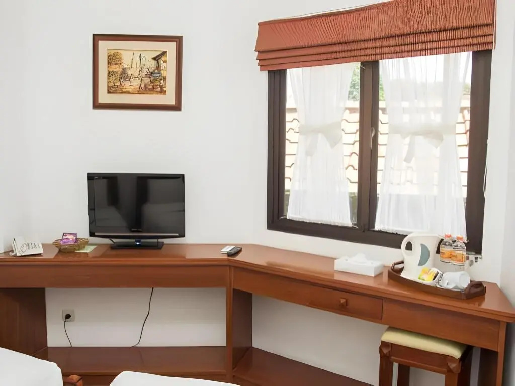 Hotel Amira Pasteur