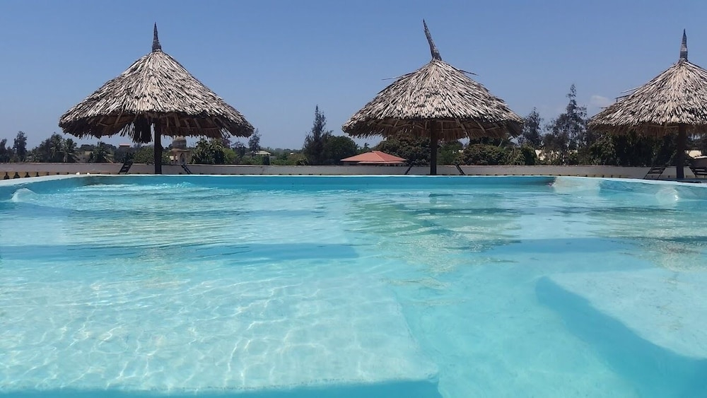 Malindi Breeze Point Hotel