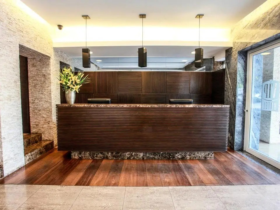 Vip Hotel