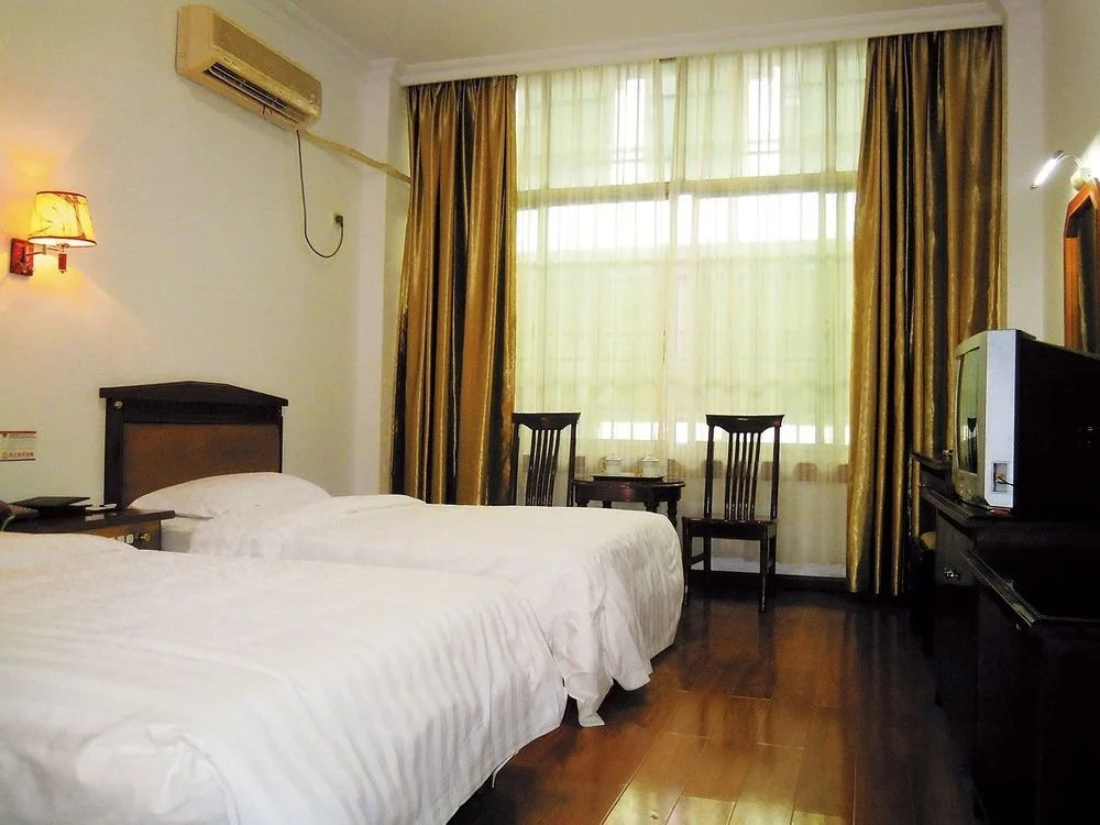Junjia Wanfu Hotel